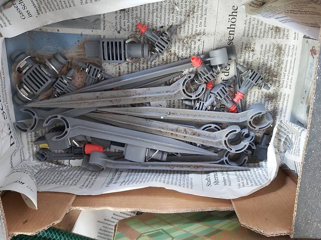 Tubi & Tubi flessibili: Bewässerungssystem – Usato da Salmsach venduto da bri_2l69