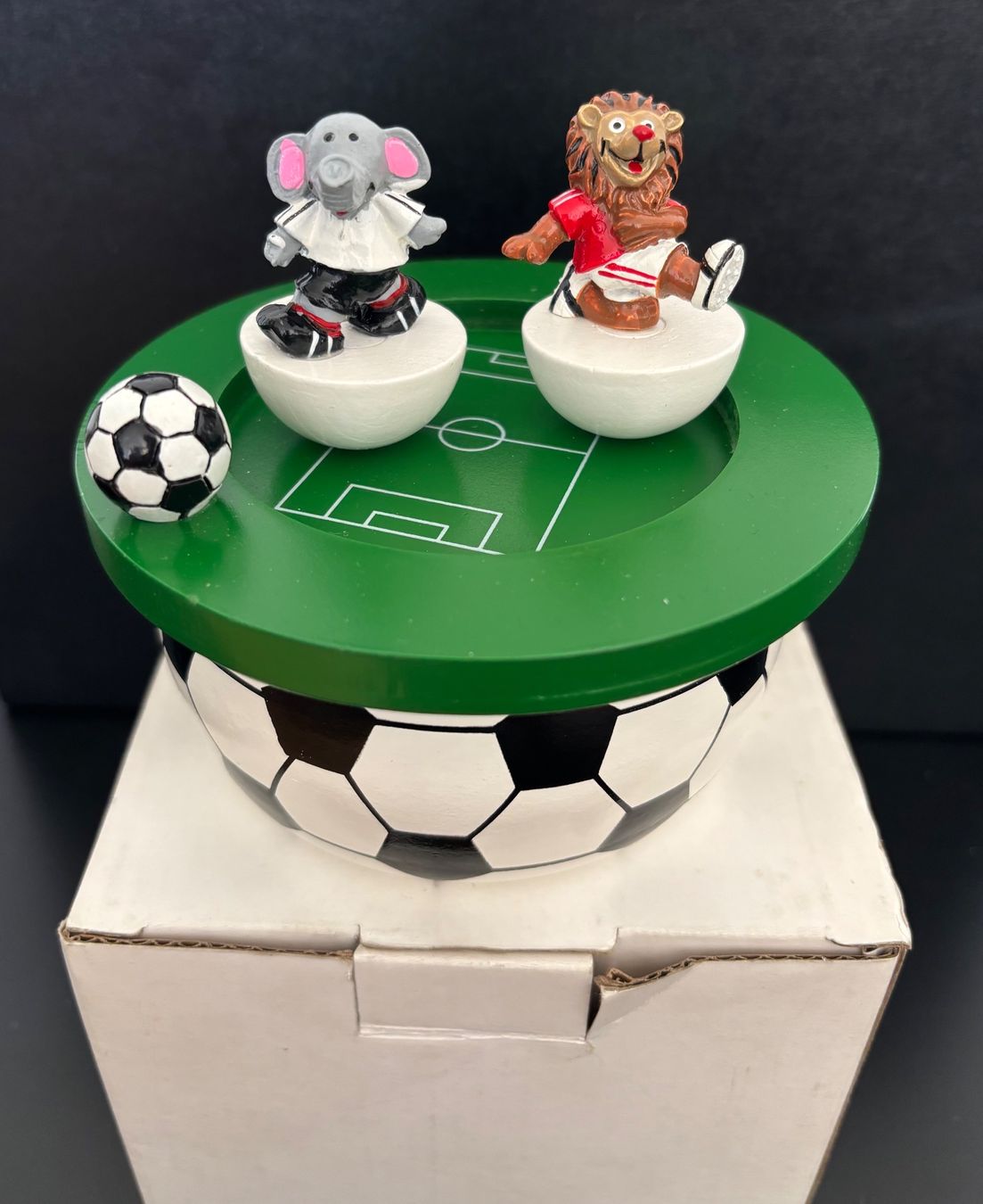 Carillon: Spieluhr - Fussball – Nuovo (secondo la descrizione) da Uzwil venduto da Roger-iO
