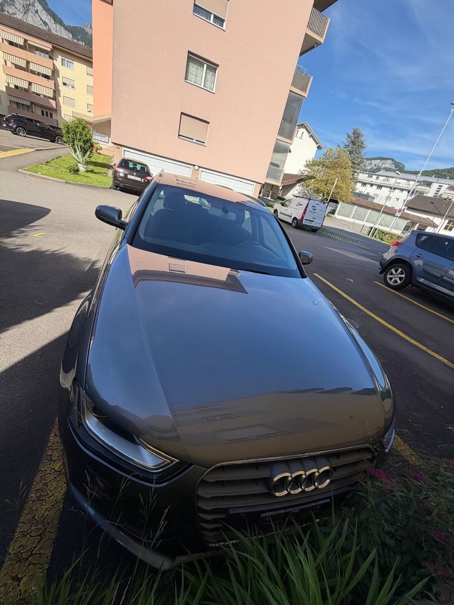 Audi Autos: Audi a4 tdi  – D'occasion à Ibach par bou_f6qj 2