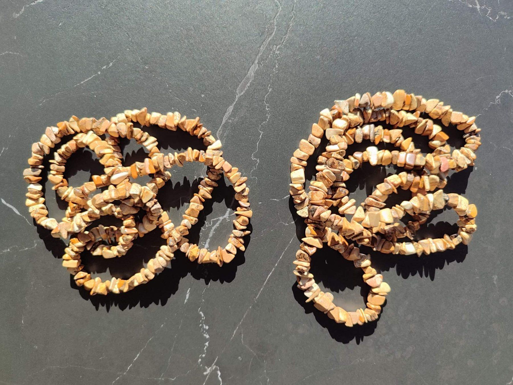 Catenine: Halsketten aus Honig hellen SteinSplitter / Länge 90cm – Usato da Neuhausen venduto da MonoCeros 3