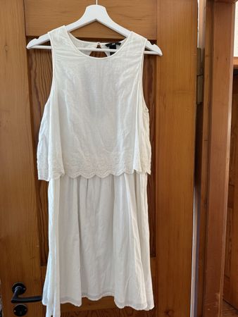 Weisses Sommerkleid