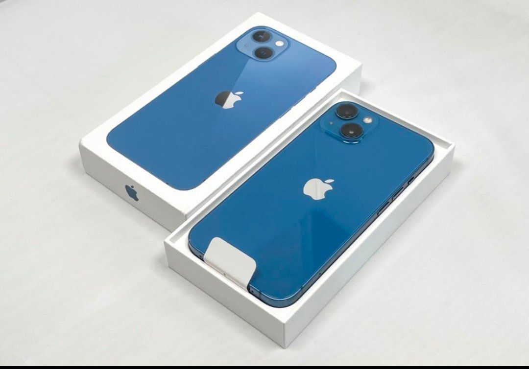 Apple Handys / Smartphones: iPhone 13 (128GB) Akku 100% – Gebraucht aus Luzern von Waince786