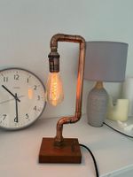 Steampunk Tischlampe – Messing, Kupfer & Holz