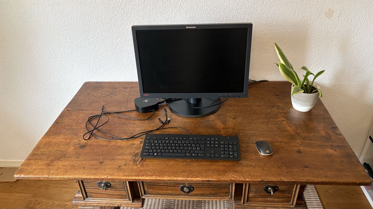 Scrivanie: Wunderschöner antiker Schreibtisch – Usato da Belp venduto da heyapple 3