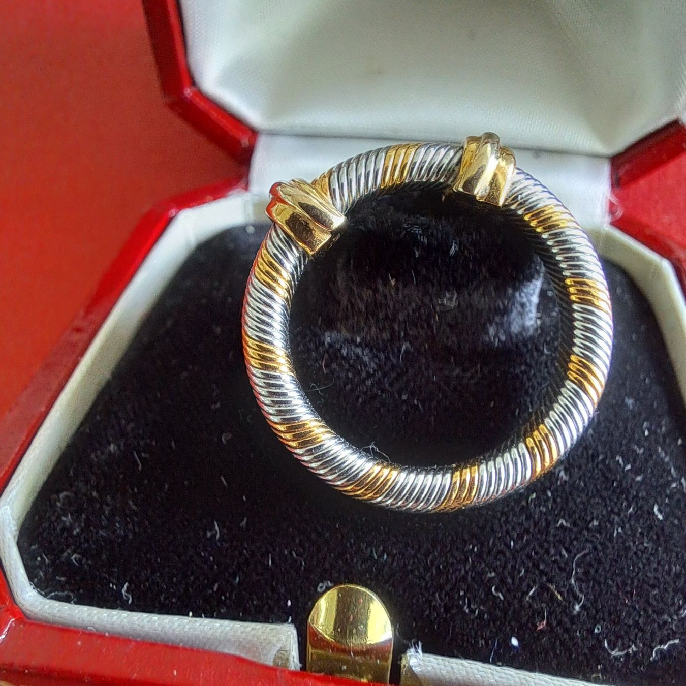 Cartier Ringe: Eleganter Cartier Ring – Gebraucht aus Pfäffikon ZH von Valsangiaccomo 2