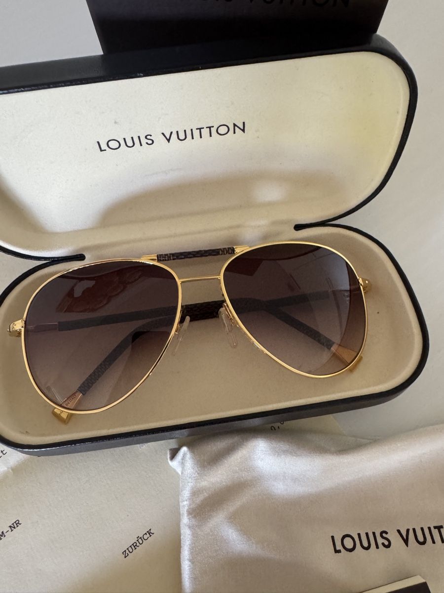 Louis Vuitton Occhiali & Lenti: Louis Vuitton Sonnenbrille NEU – Nuovo (secondo la descrizione) da Oberglatt ZH venduto da jul_nhy7 1