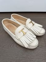 Tod's Loafer aus Leder in weiss in der Grösse 36.5