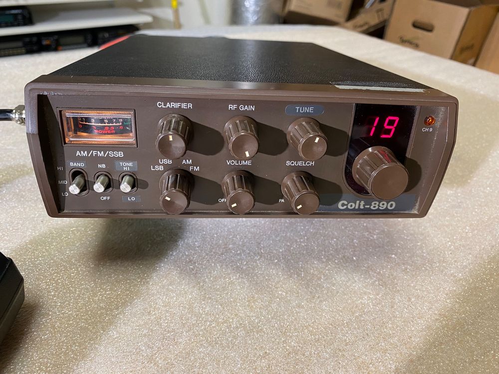 Funktechnik: Colt 890 120CH  AM/FM/SSB – Gebraucht aus Kollbrunn von Swiss_RX_1 1