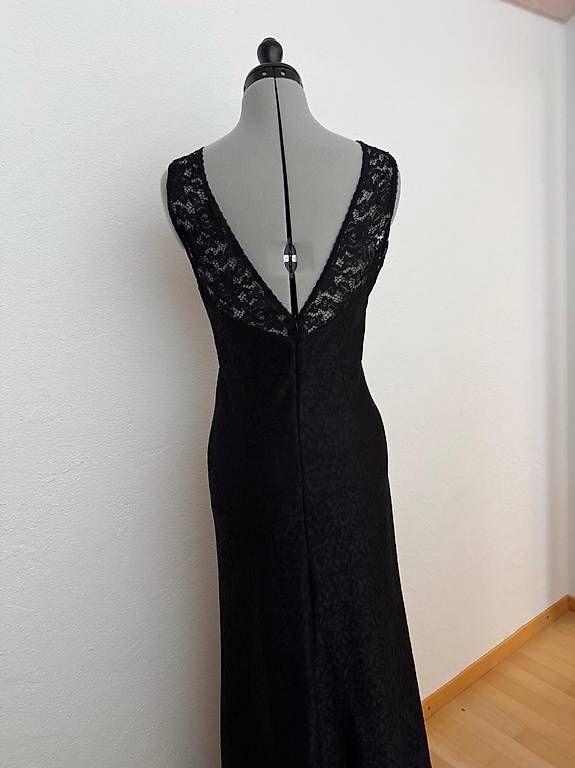 Vestiti: Abendkleid schwarz - Grösse 34/36 – Usato da Biel-Benken BL venduto da AngiSchaefer 2