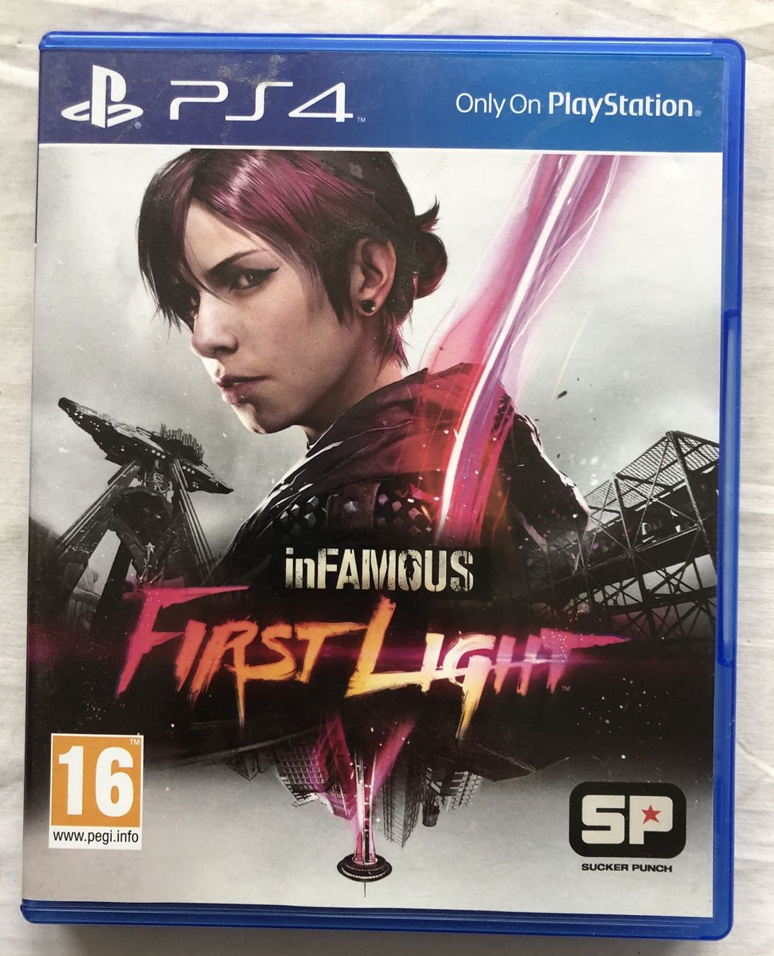 Spiele: PS 4 - inFAMOUS First Light – Gebraucht aus Schaffhausen von durruti