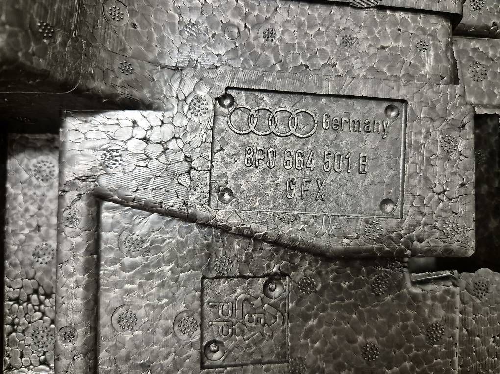 Pneumatici & Ruote complete: Audi A3 8P Reserve Rad Mulde – Usato da Luzern venduto da Trader2026 1