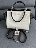Guess Handtasche klein