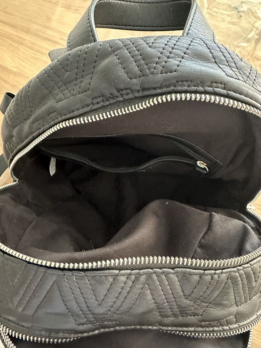 Zaini: Valentino sac à dos – Usato da Courgevaux venduto da missceline5 6
