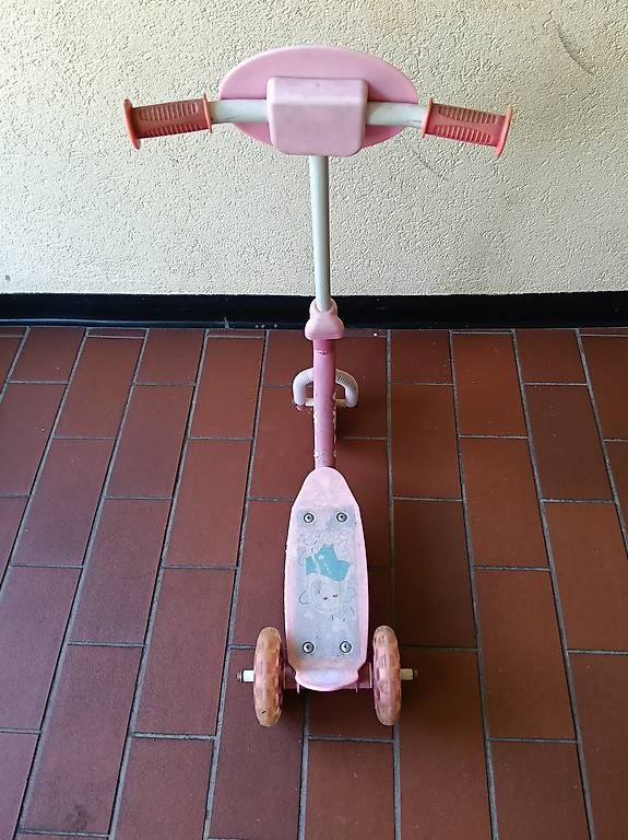 Kickboard: Kinder Trottinett  – Usato da Romanshorn venduto da Bg38 1