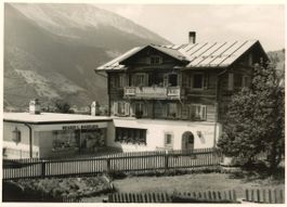 Rabius   GR  -  Gasthaus zur Post / Negozi L. Baselgio
