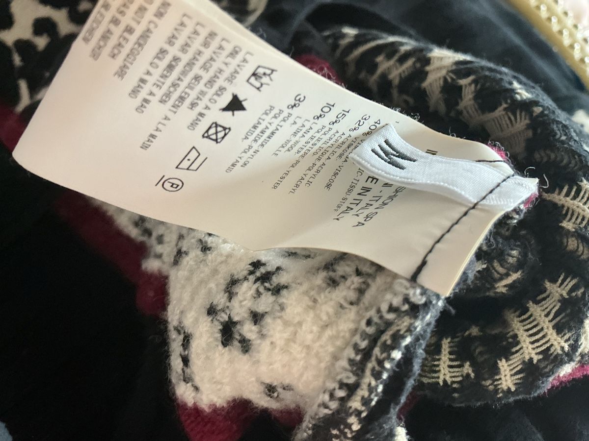 Jacken: Schwarze Strickjacke, Gr. M – Gebraucht aus Schindellegi von Vera20.3. 2