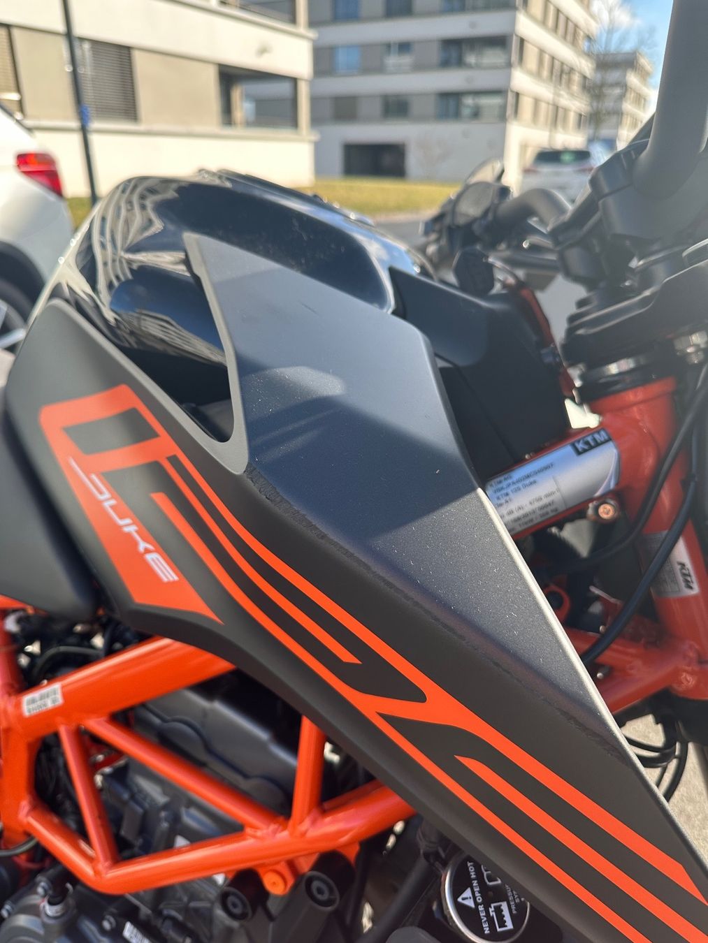 KTM Strada: KTM Duke 125 – Usato da Hochdorf venduto da Balazs_ 3