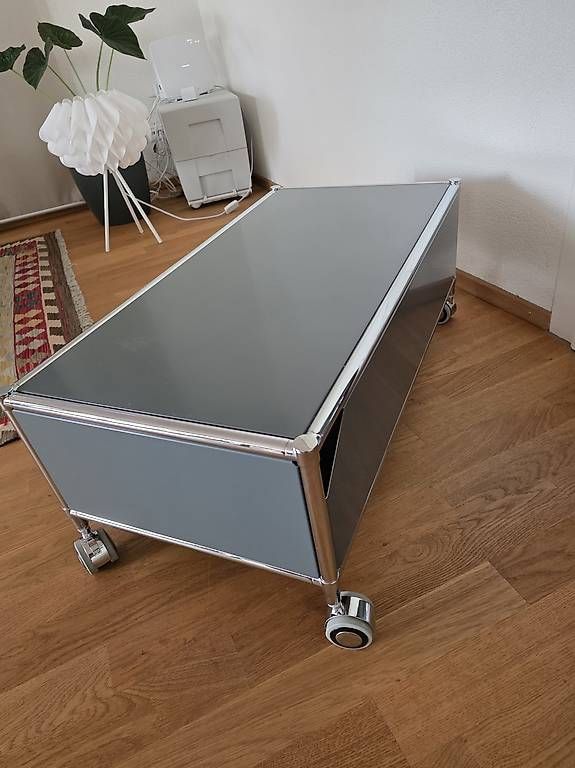 Mobili TV: Lowboard/ TV- Möbel Quadro (analog Flexcube) – Usato da Grosshöchstetten venduto da kids04 2