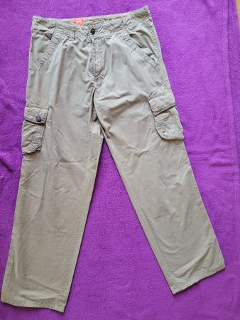 Cargohose von Hugo Boss Gr. W 48 (Herren) - Model Mill