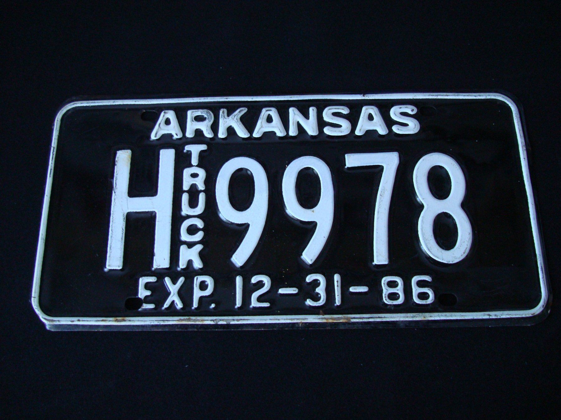 Schilder: ARKANSAS H 9978 – Gebraucht aus Scherz von 5246