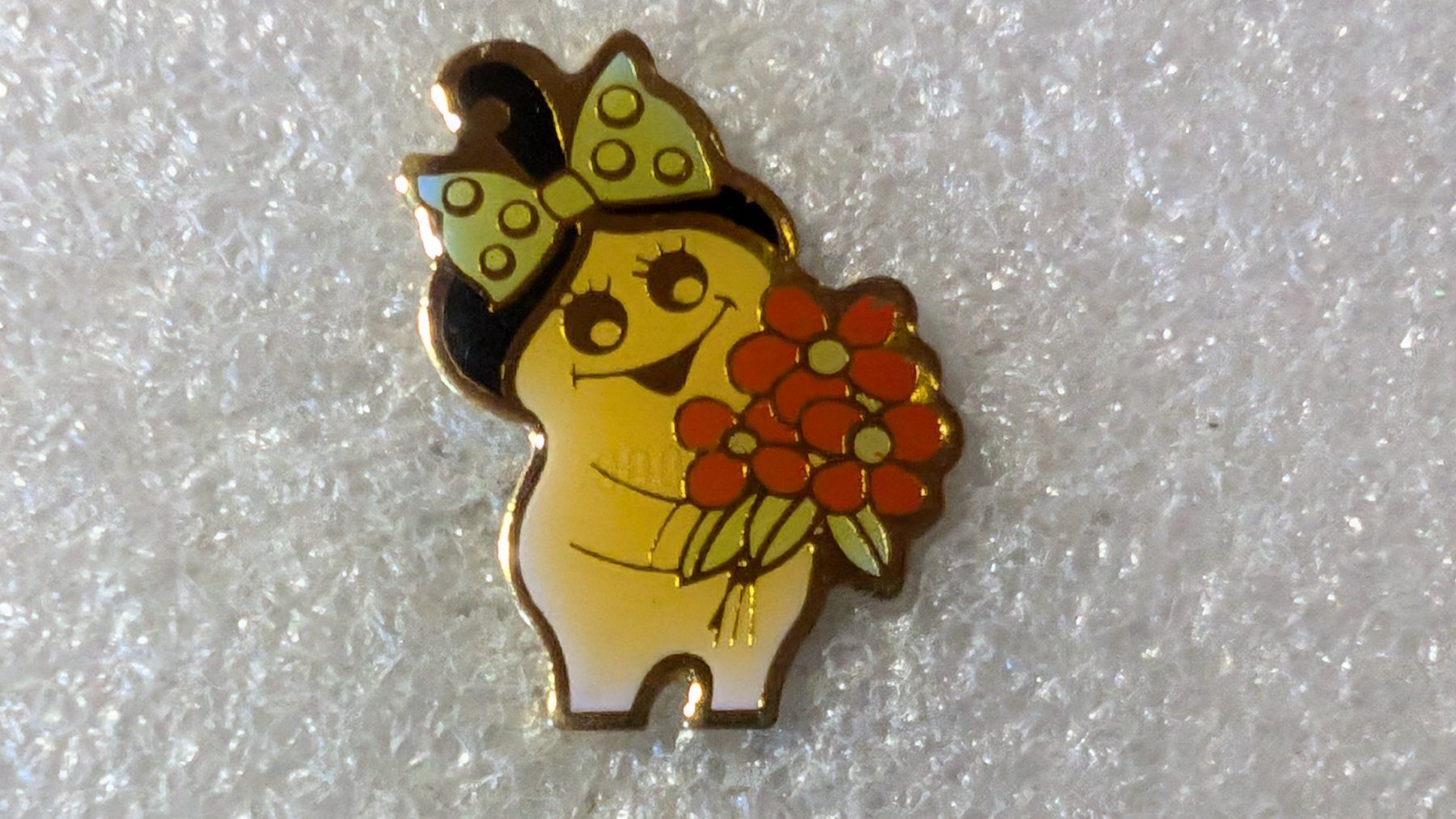 Placchette & Badge: Ansteckpin 223: Maga Bio – Usato da Oppligen venduto da Pin-Fall-Shop