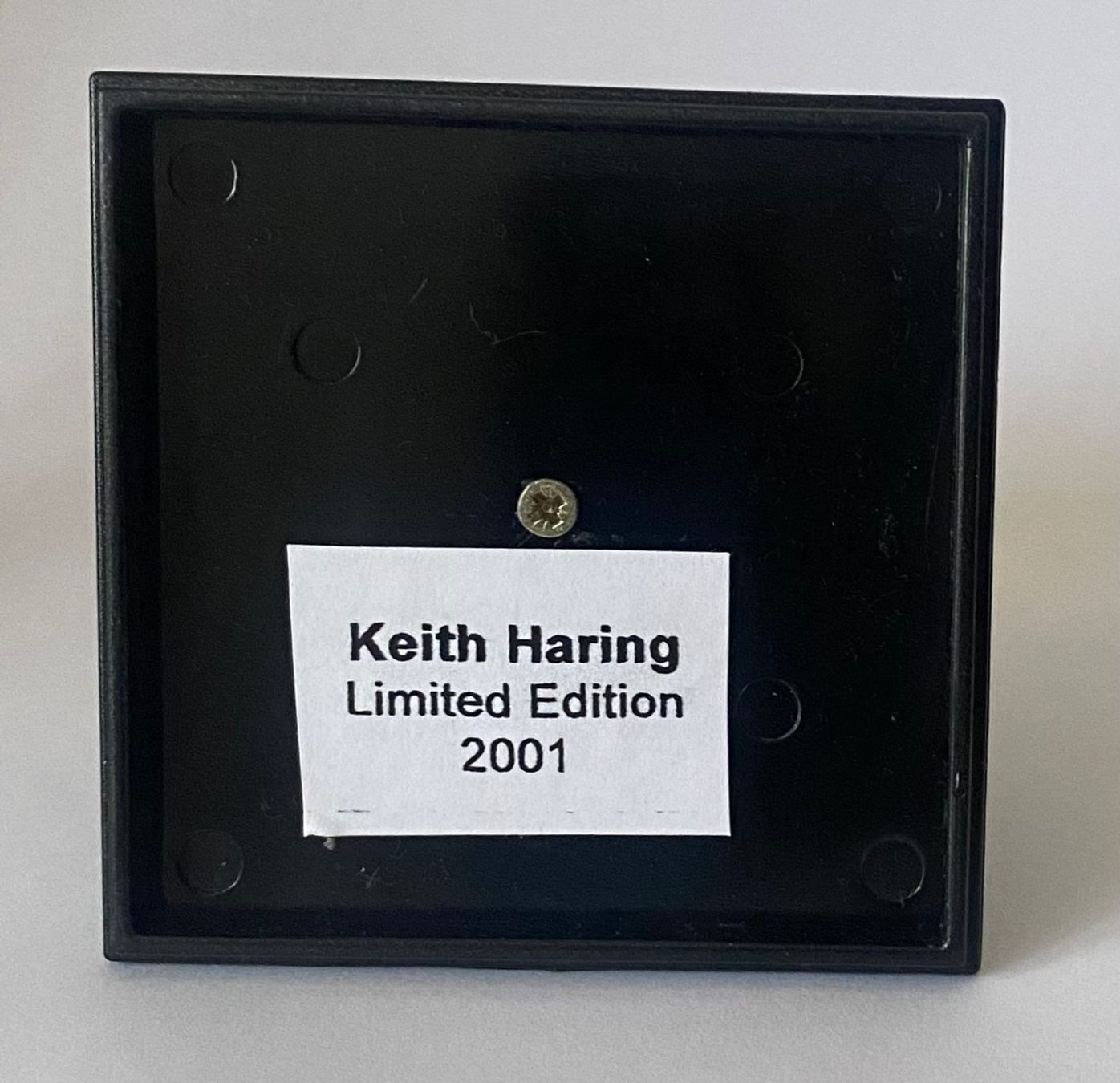 Sculture & Statue: HARING KEITH  (1958-1990) Multiple Limitierte Edition – Usato da Bern venduto da art-for-sale 3