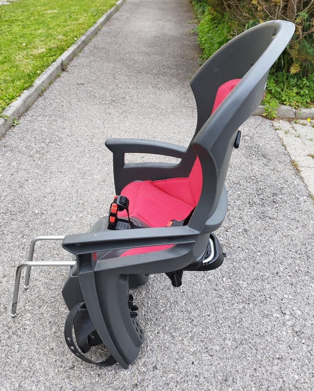 Bauch- & Rückentragen: Porte-bébé vélo à fixation sur cadre Hamax – Gebraucht aus Morges von oll_p57k 3