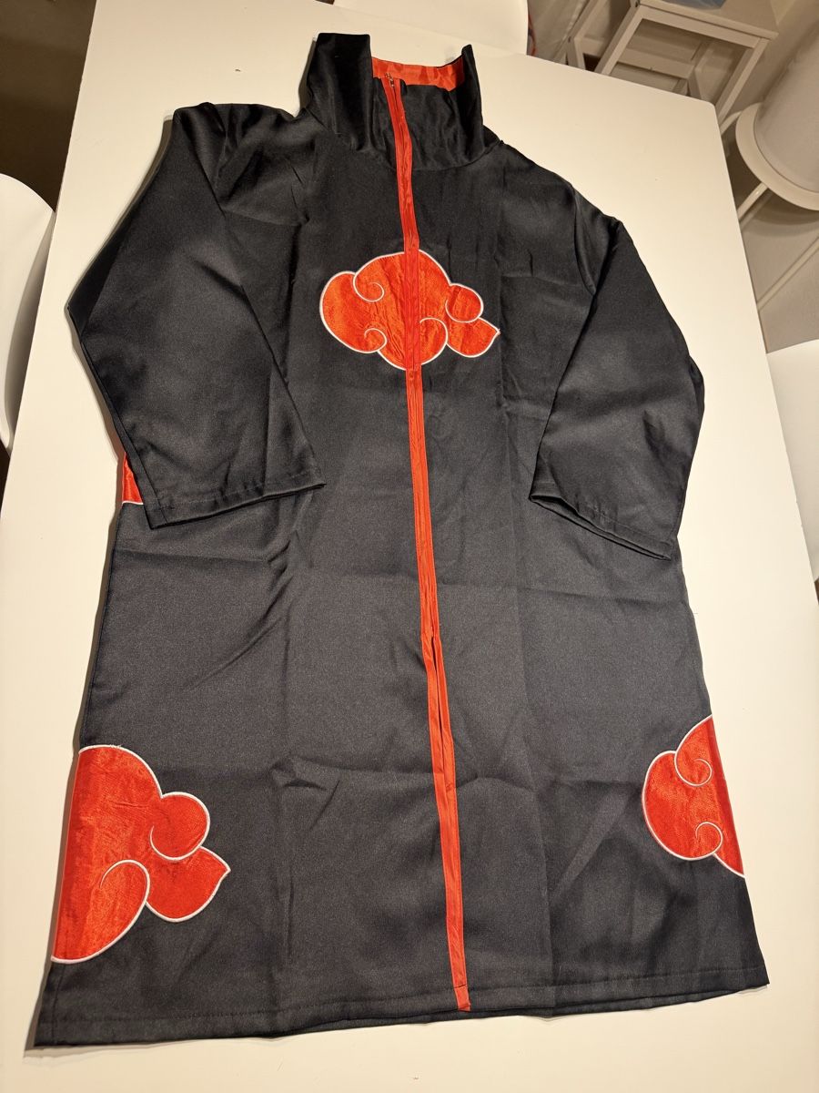 Costumi: Akazuki umhang gr ML – Nuovo (secondo la descrizione) da Zürich venduto da Denise-8050
