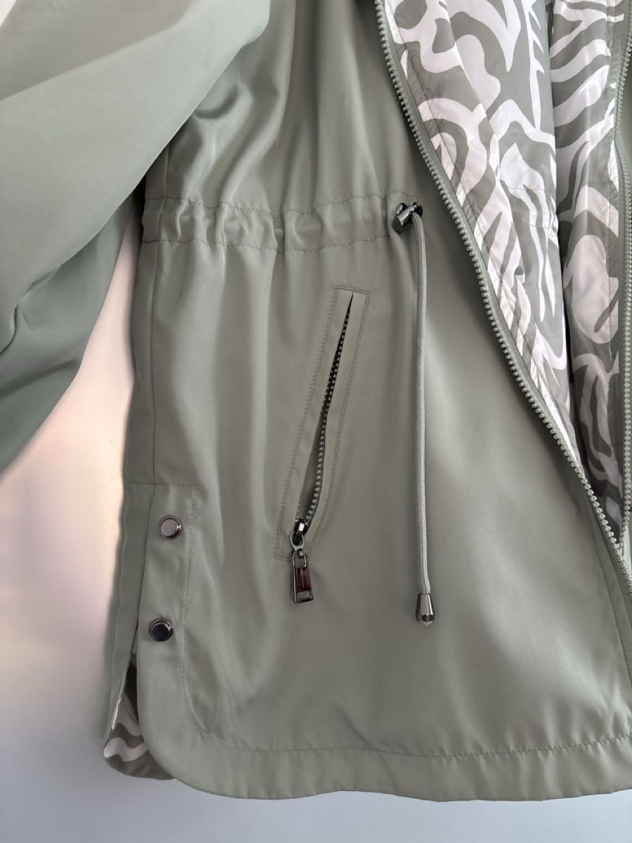Giacche: Trendige Übergangsjacke mit Zebra-Muster, Grösse M – Nuovo (secondo la descrizione) da Hendschiken venduto da Uraniali 2