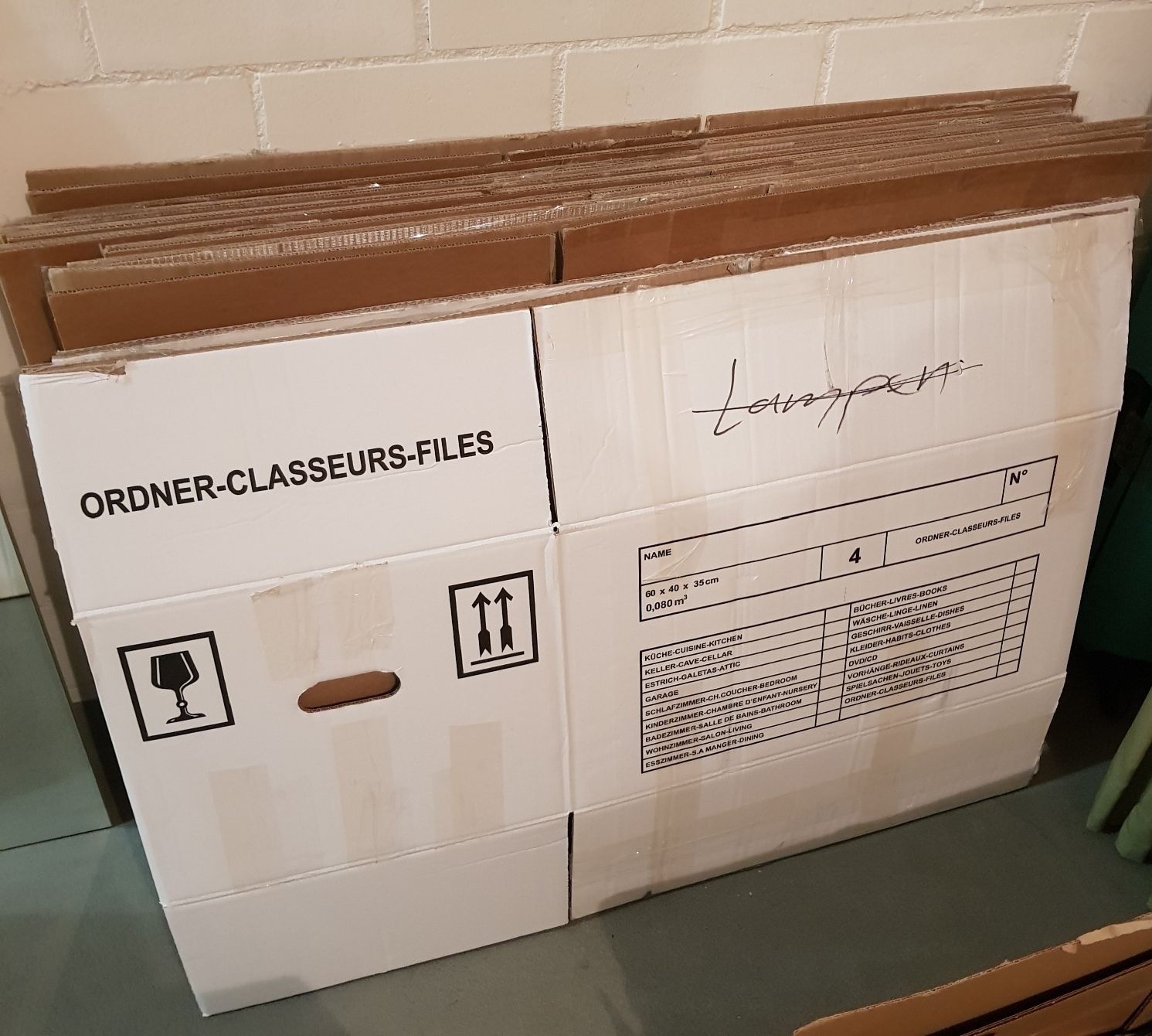Cartons: 11 Umzugskartons – D'occasion à Adliswil par Barbieworld