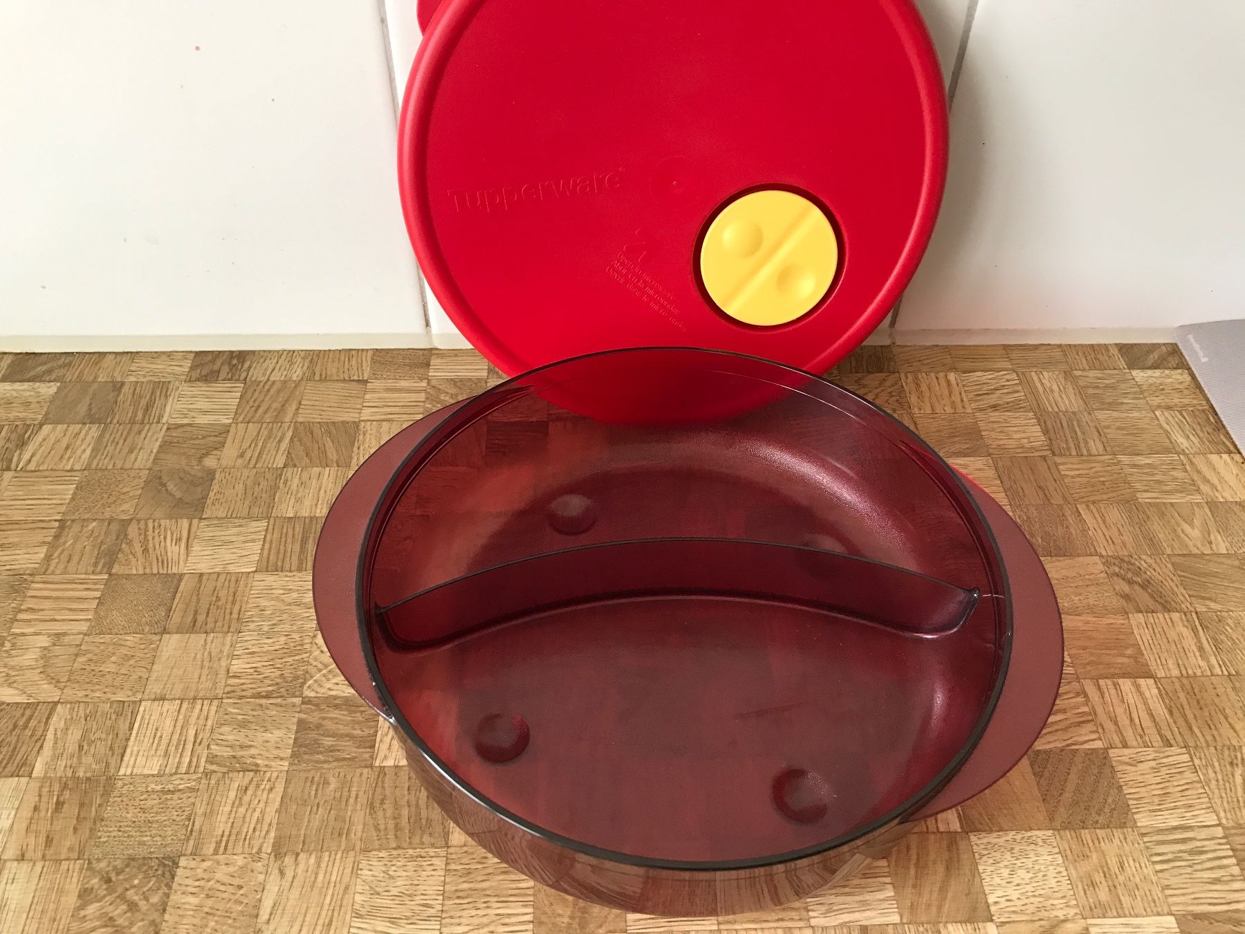 Tupperware Contenitori & Simili: Tupperware  für die Mikrowelle – Usato da Birmensdorf ZH venduto da Hilhan 1