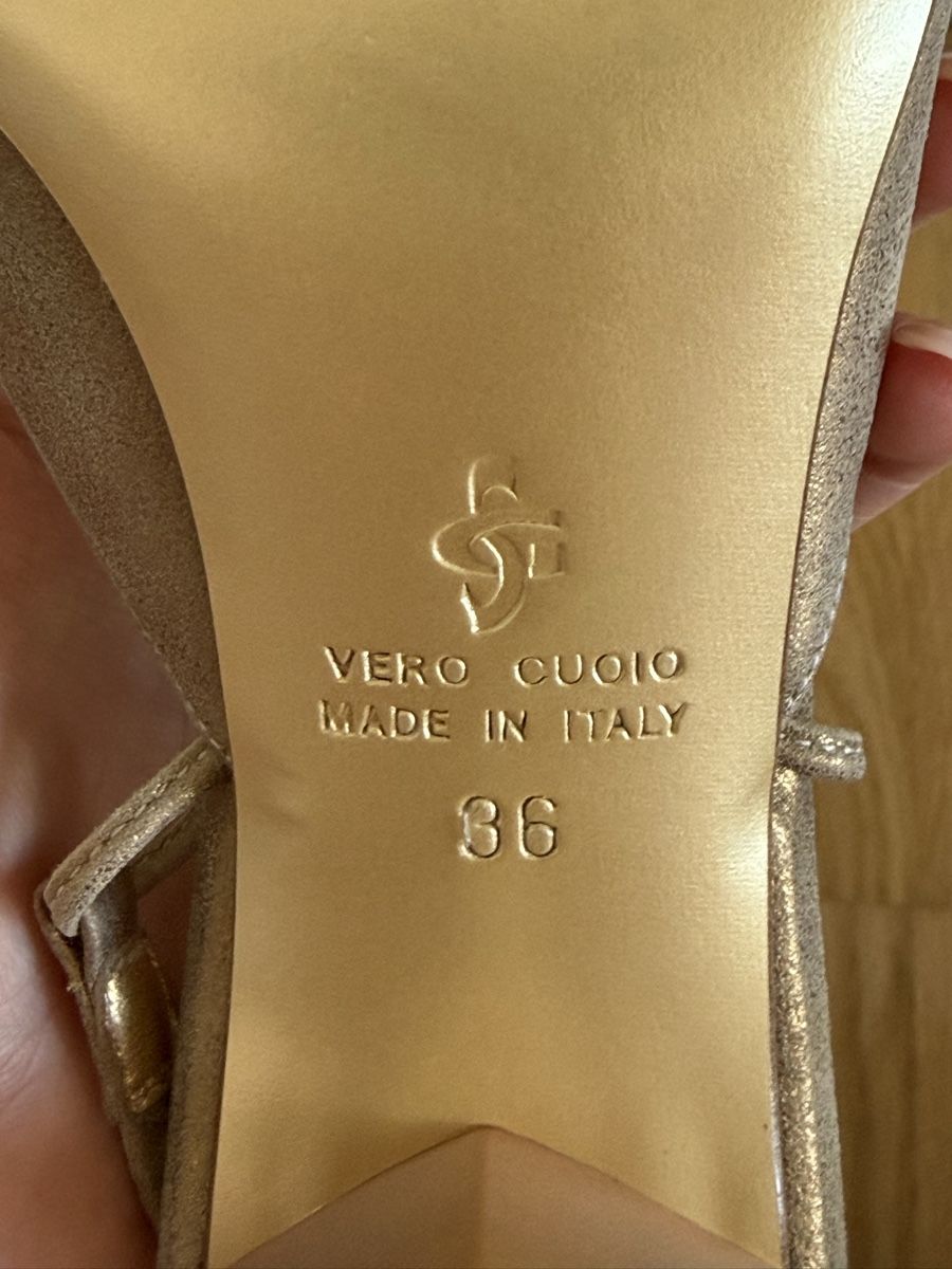 Scarpe da donna: Vintage kitten heels – Usato da Basel venduto da eli_y6f2 6