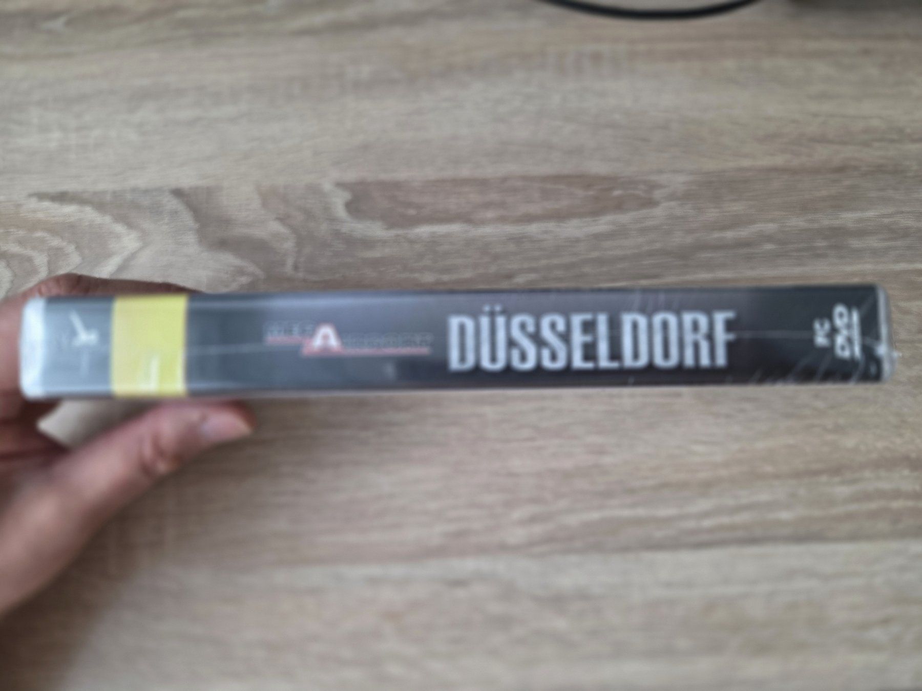 Giochi: Düsseldorf for Flight Simulator X FSX - RARE - PC - NEW – Nuovo e nell'imballaggio originale da Carouge GE venduto da Franllo 3