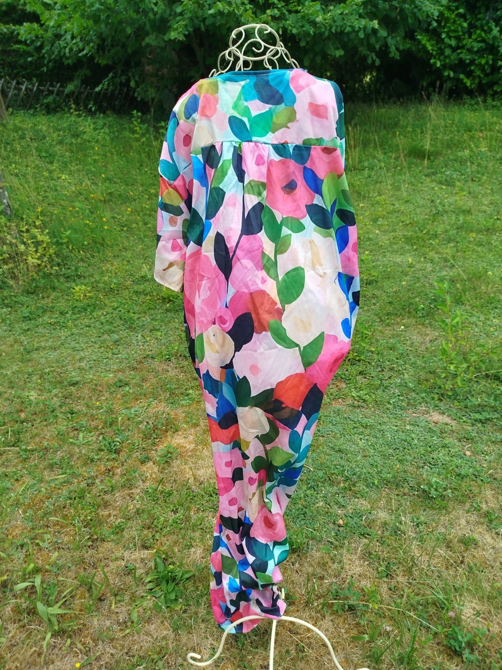 Vestiti: Sublime robe fleurie, ample et fluide taille XL – Nuovo e nell'imballaggio originale da Porrentruy venduto da Olifante 5