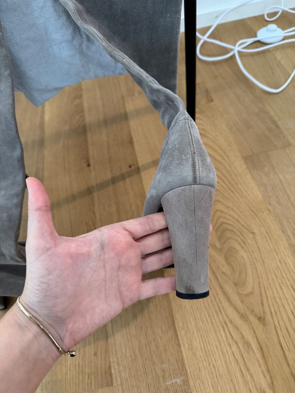 Stuart Weitzman Damenschuhe: Stuart Weitzman Highland Overknee Boots taupe Gr. 39.5 – Gebraucht aus Klingnau von Vdado 6