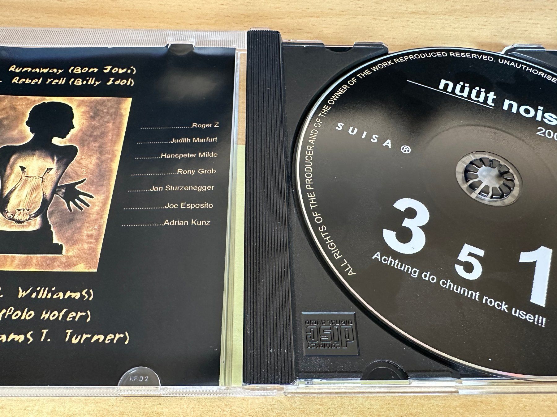 CD: nüüt noise - nüüt noise – Usato da Rikon im Tösstal venduto da Alpenmutz 2