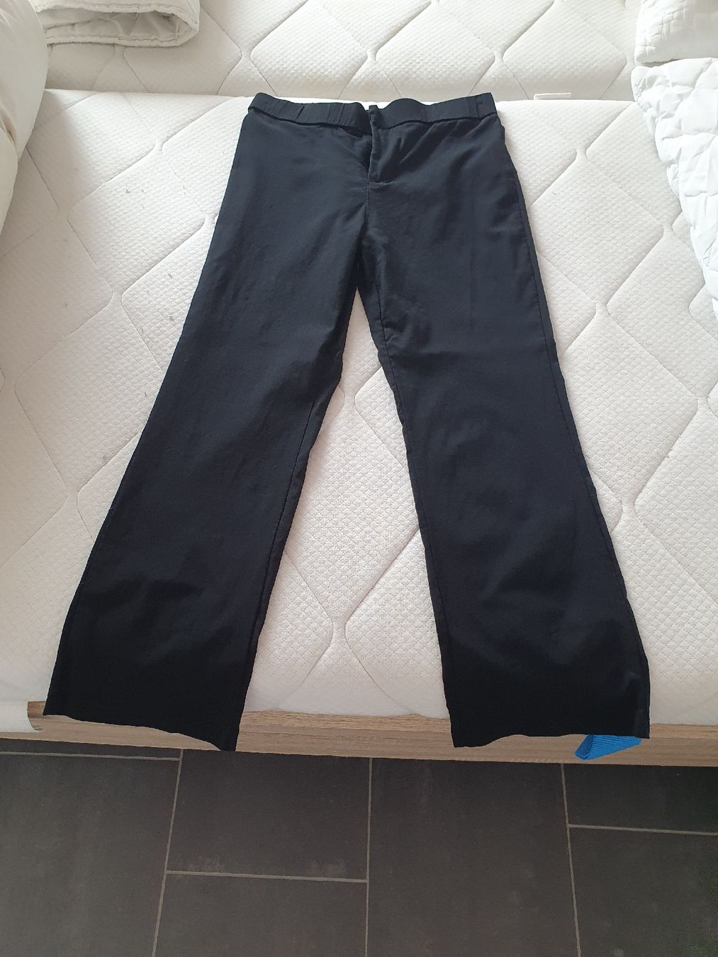 Hosen: Hose M – Gebraucht aus Würenlingen von kuh33