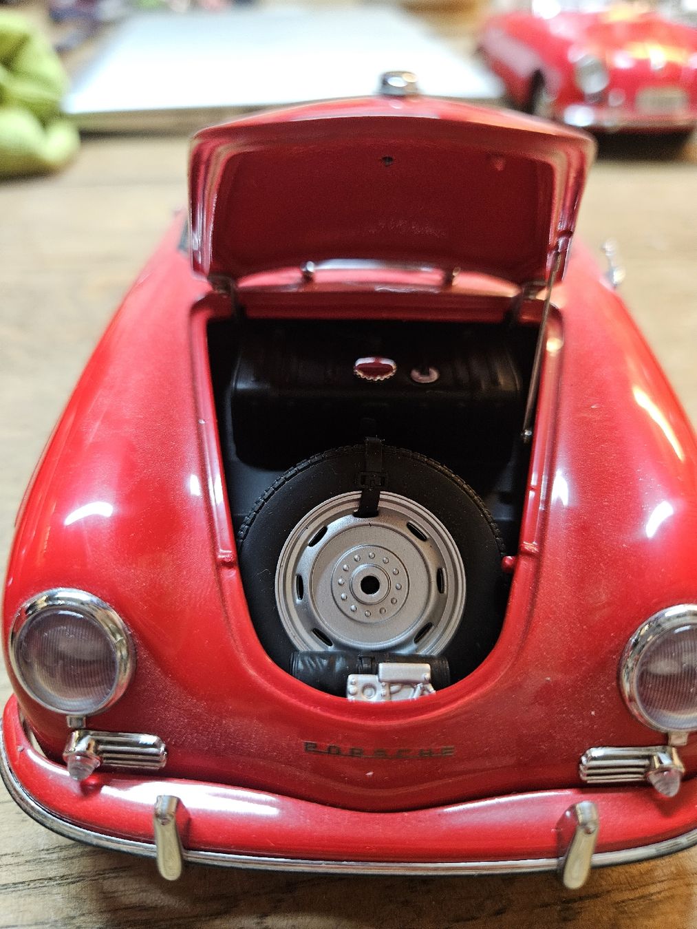 Autoart Modellautos: AutoArt Porsche 356 B Speedster 1:18 – Gebraucht aus Rorschach von TimelessTrading 5