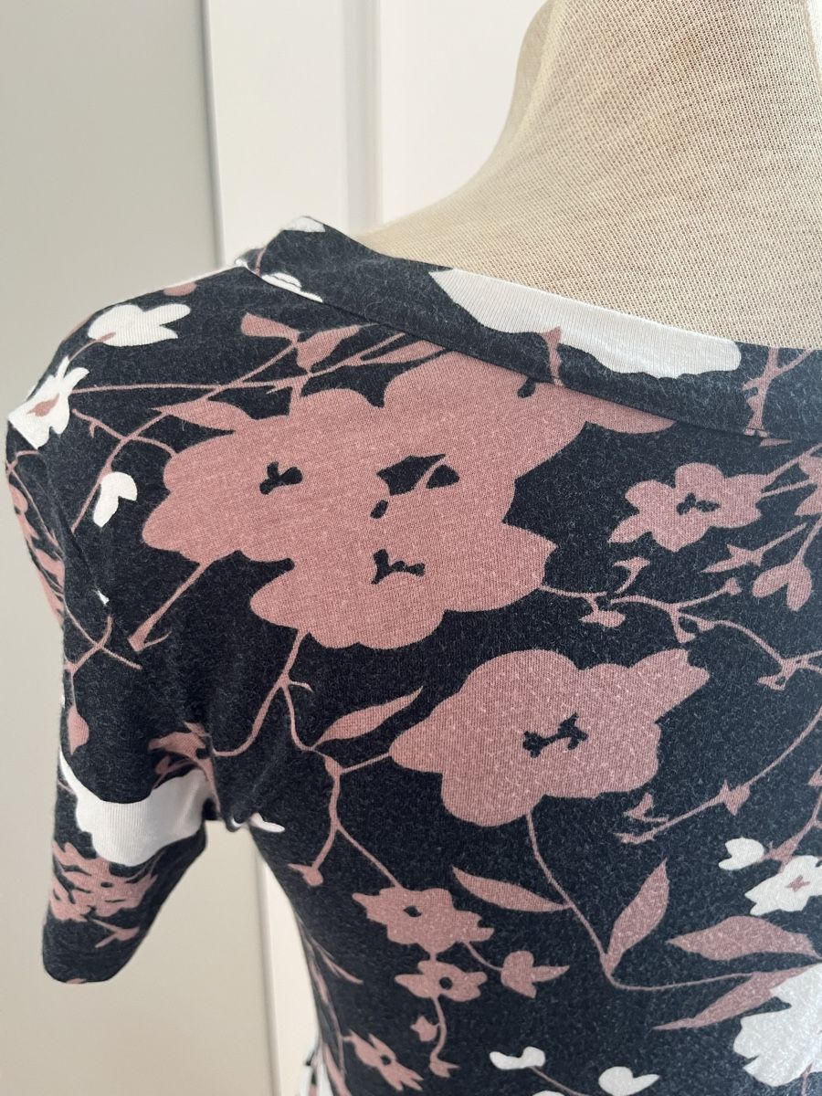 Vestiti: Sommerliches Kleid mit Blumenprint, Gr. S, 36 – Usato da Zürich venduto da Brobin 3