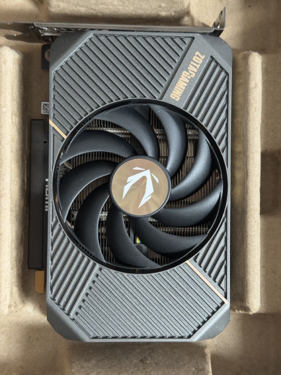 Zotac Schede grafiche: Zotac RTX 5060 Solo – Usato da Wil ZH venduto da 1111daniel 1