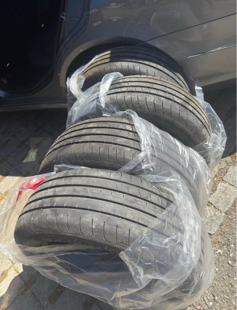 Jantes: Reifen 255/55 R17 – D'occasion à Uerkheim par bal_7jbd 1