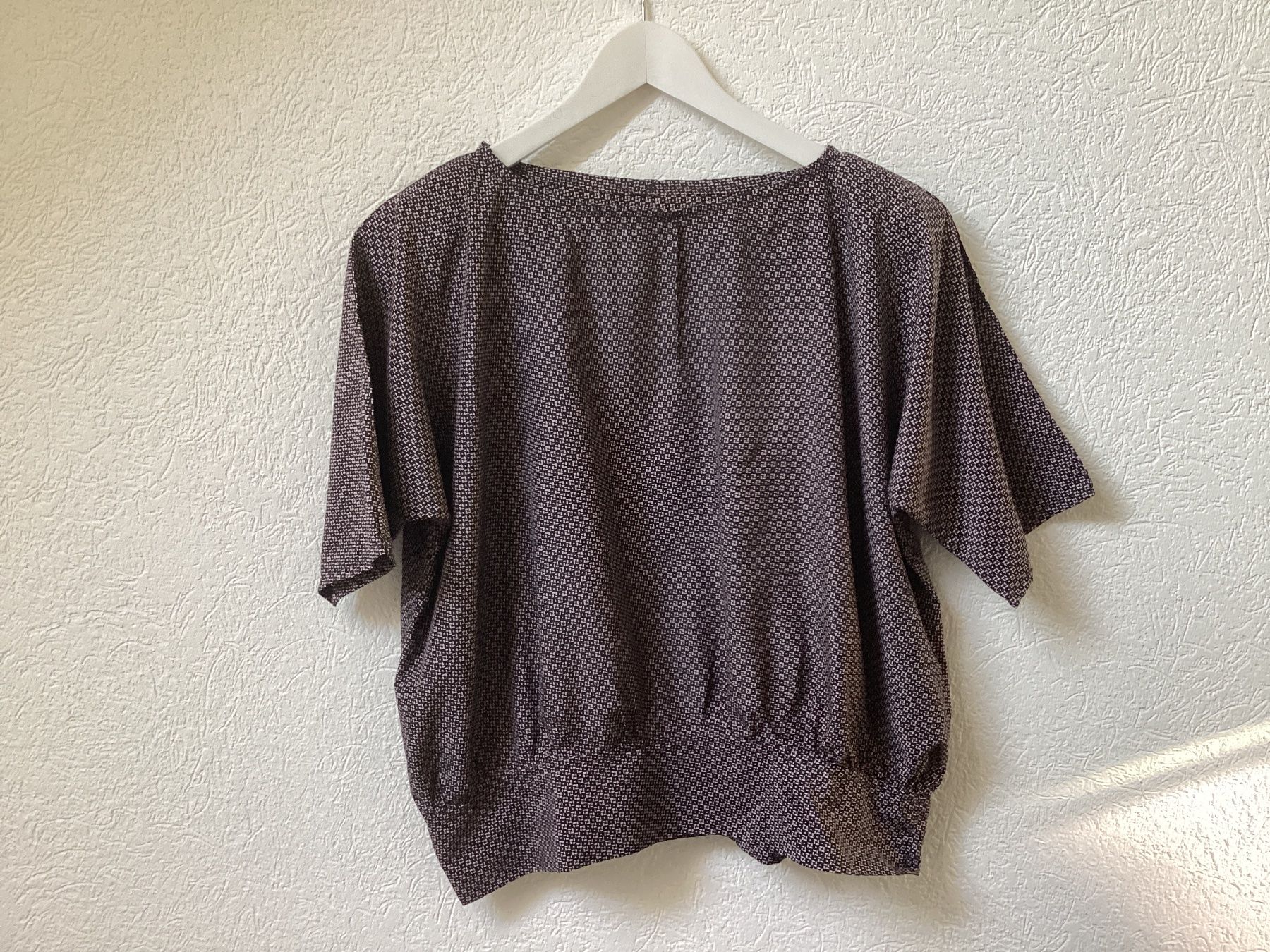 Camicette: Edle, leichte, breite Sommer Bluse mit Muster, ca. Gr. M – Usato da Homberg b. Thun venduto da Homata