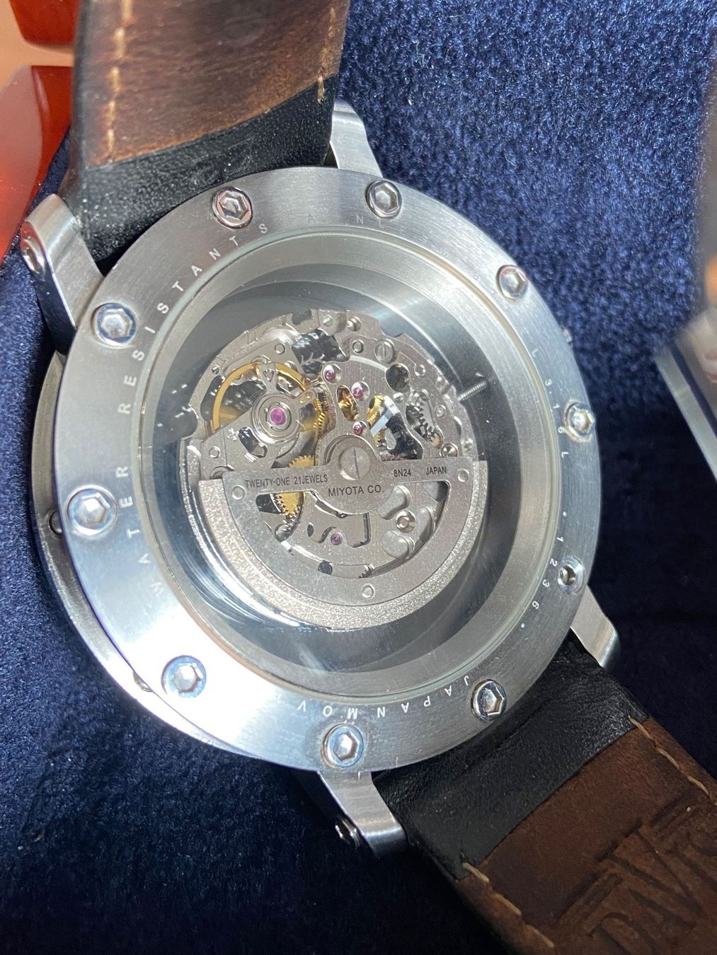 Uhren: Davis Automatic Skelettuhr – Gebraucht aus Kestenholz von Burges 2