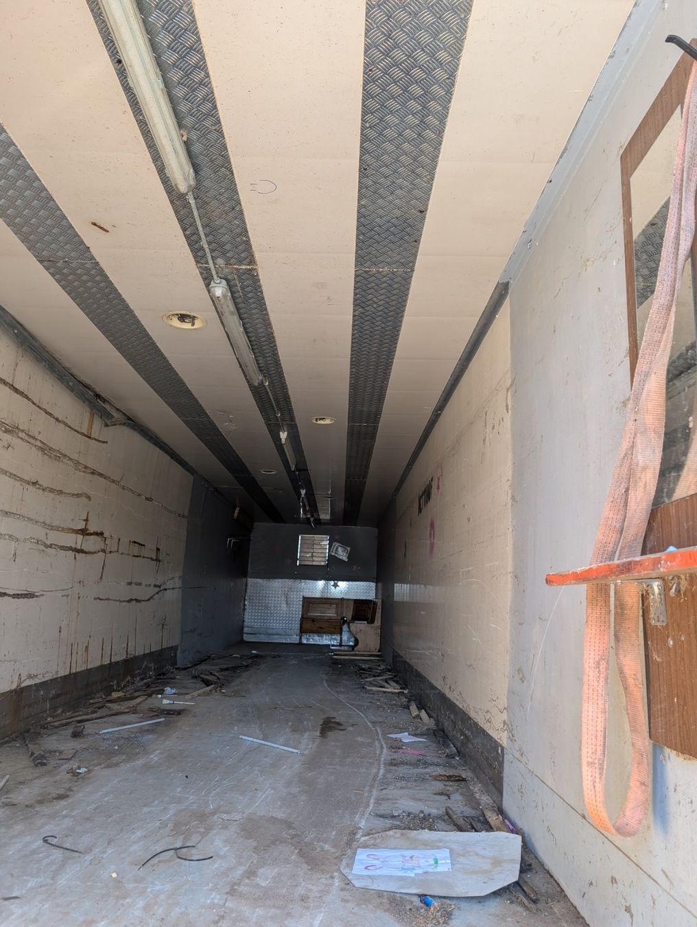 Baucontainer: Zweifel Container ca12.2 meter lang – Gebraucht aus Weisslingen von Pidilexion 2