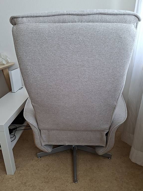 Sessel: Relaxsessel mit Hocker – Gebraucht aus Zürich von mst20 4