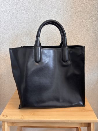 schwarze Zara Handtasche
