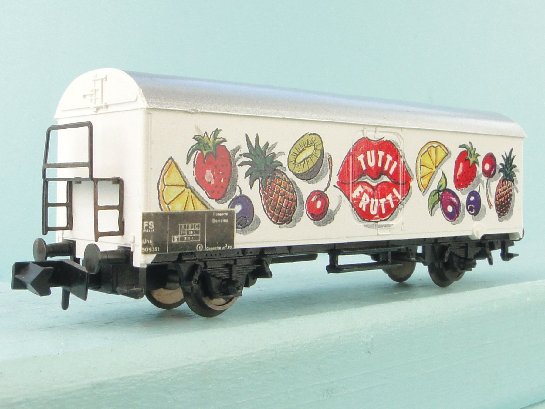 Arnold Modellini di ferrovie: Arnold Spur N FS Tutti Frutti – Usato da Bülach venduto da Albitrain