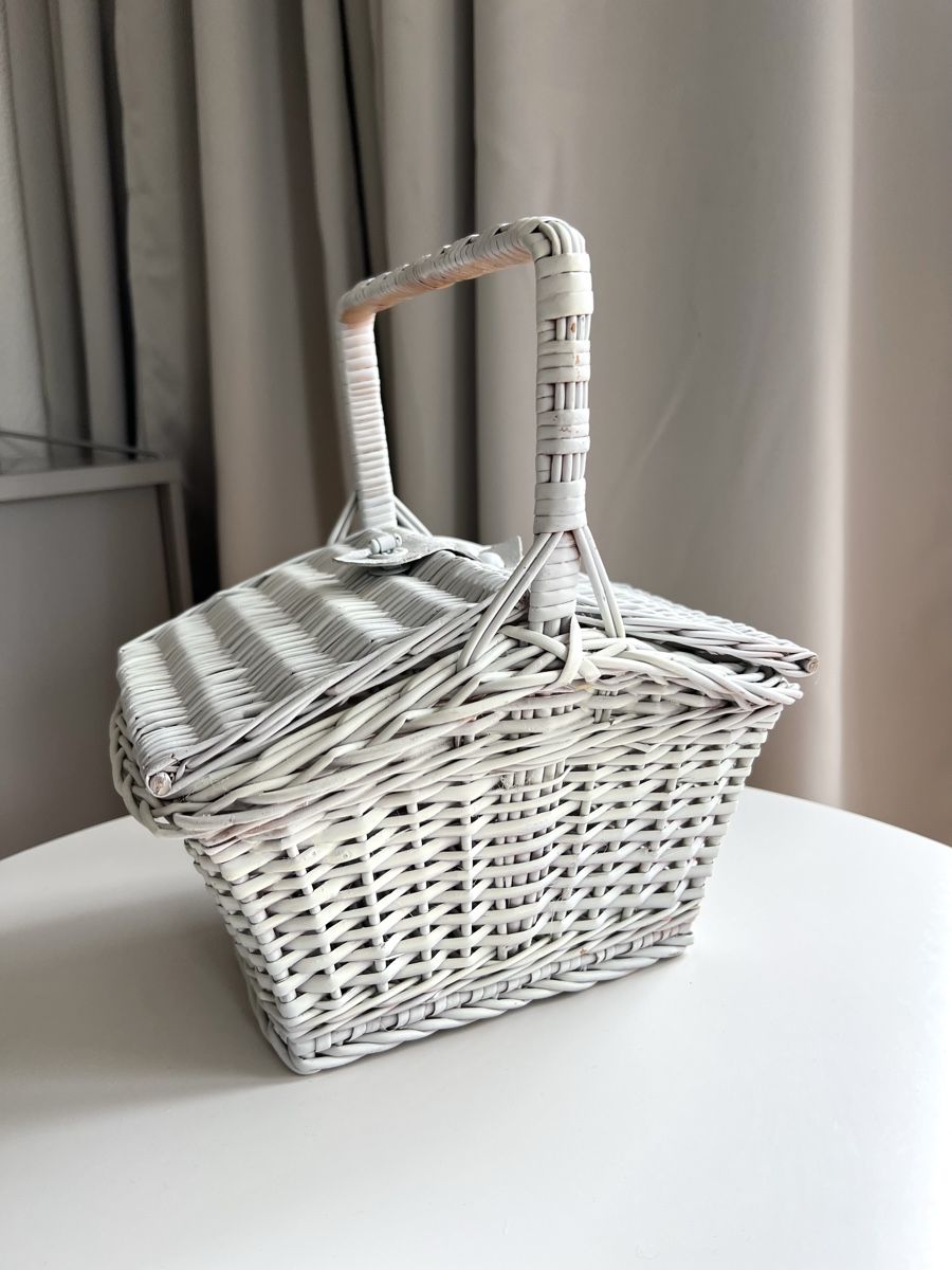 Altro per la casa: Vintage-Picknickkorb - Weiss gestrichen – Usato da Uerikon venduto da Saffagirl 5