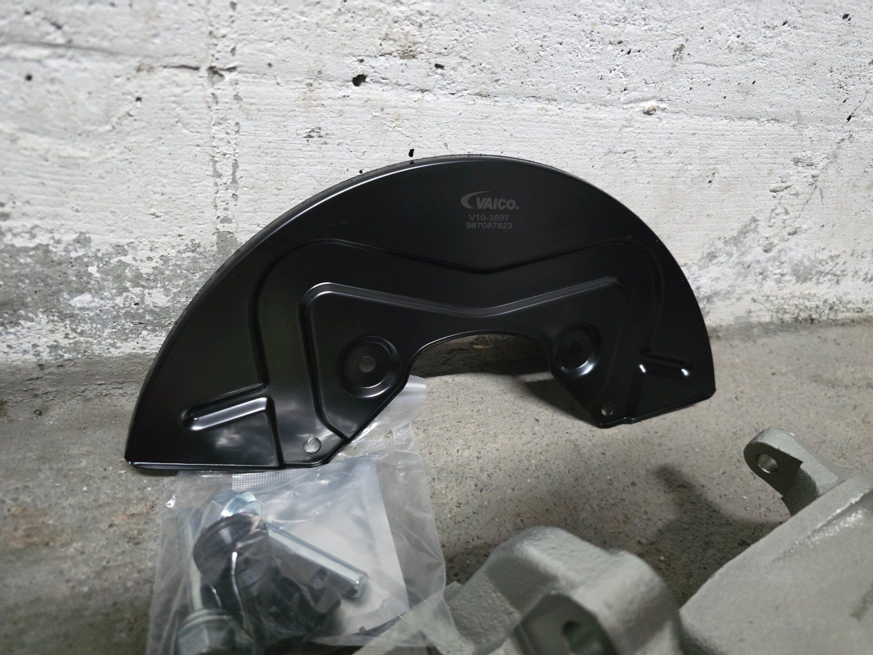 Volkswagen Tutti pezzi di ricambio auto: Golf 2 Bremsen Set Komplett Neu – Nuovo (secondo la descrizione) da Sargans venduto da AleinEbibi 6