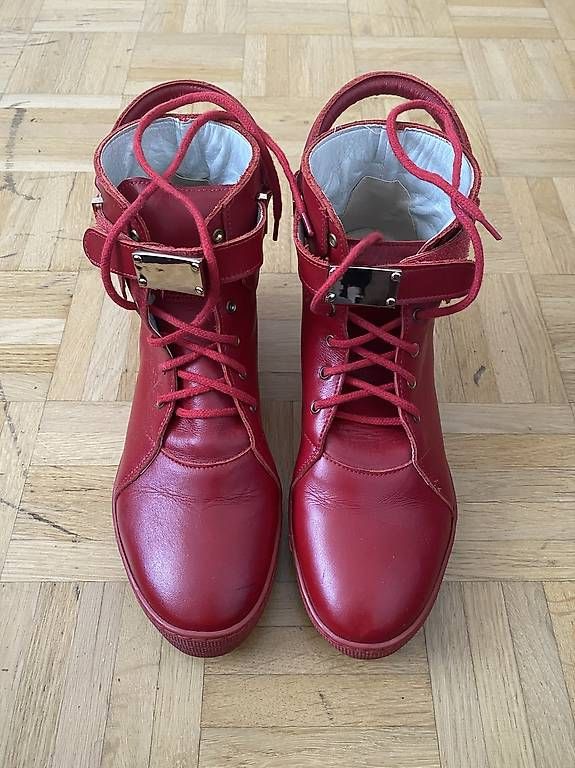 Damenschuhe: Rote Leder Plateauschuhe – Gebraucht aus Laufen von Looc_ 3